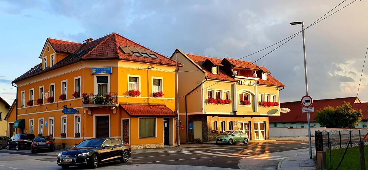 Hostel Sonce Птуй Екстериор снимка