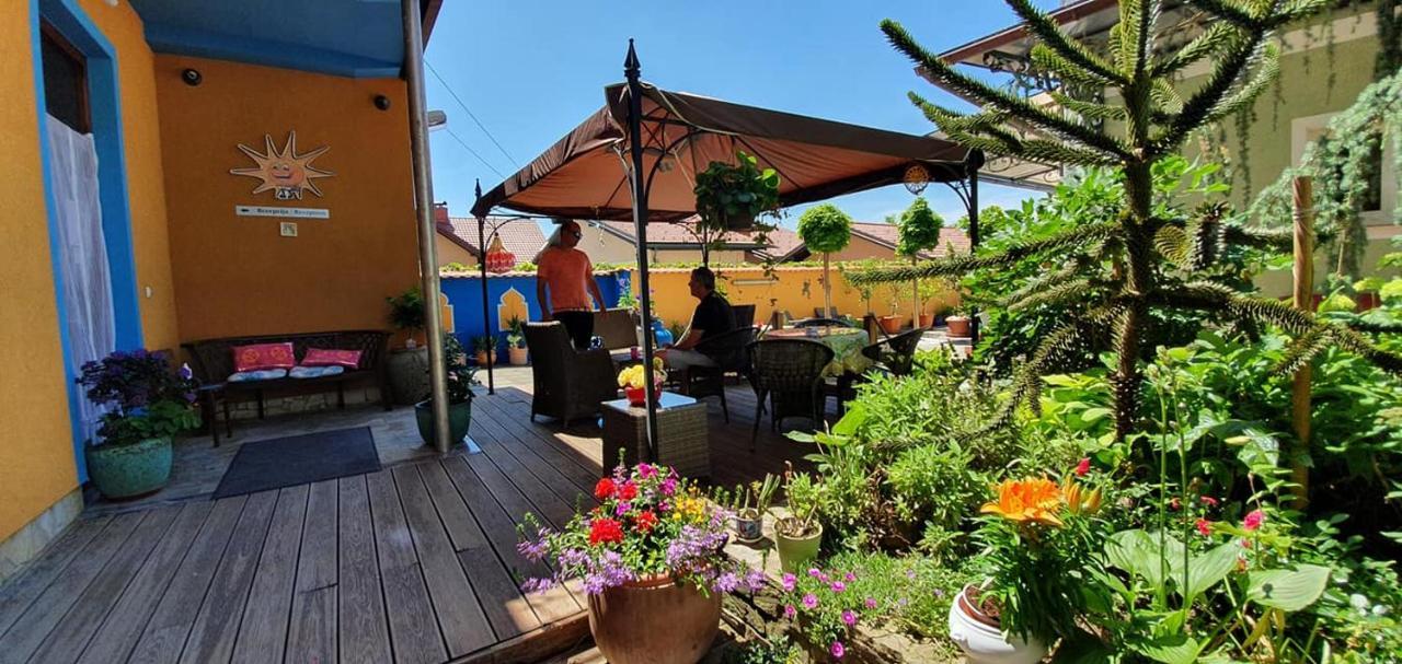 Hostel Sonce Птуй Екстериор снимка